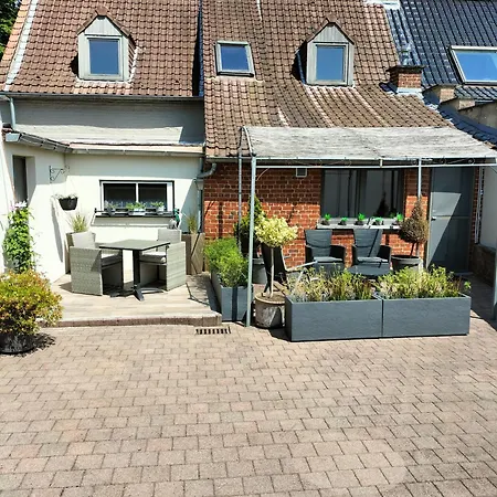 Le Charm'en Vakantiehuis *