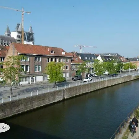 Le Charm'en Hébergement de vacances Tournai