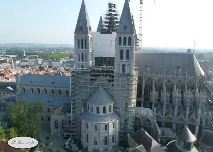 Le Charm'en * Doornik